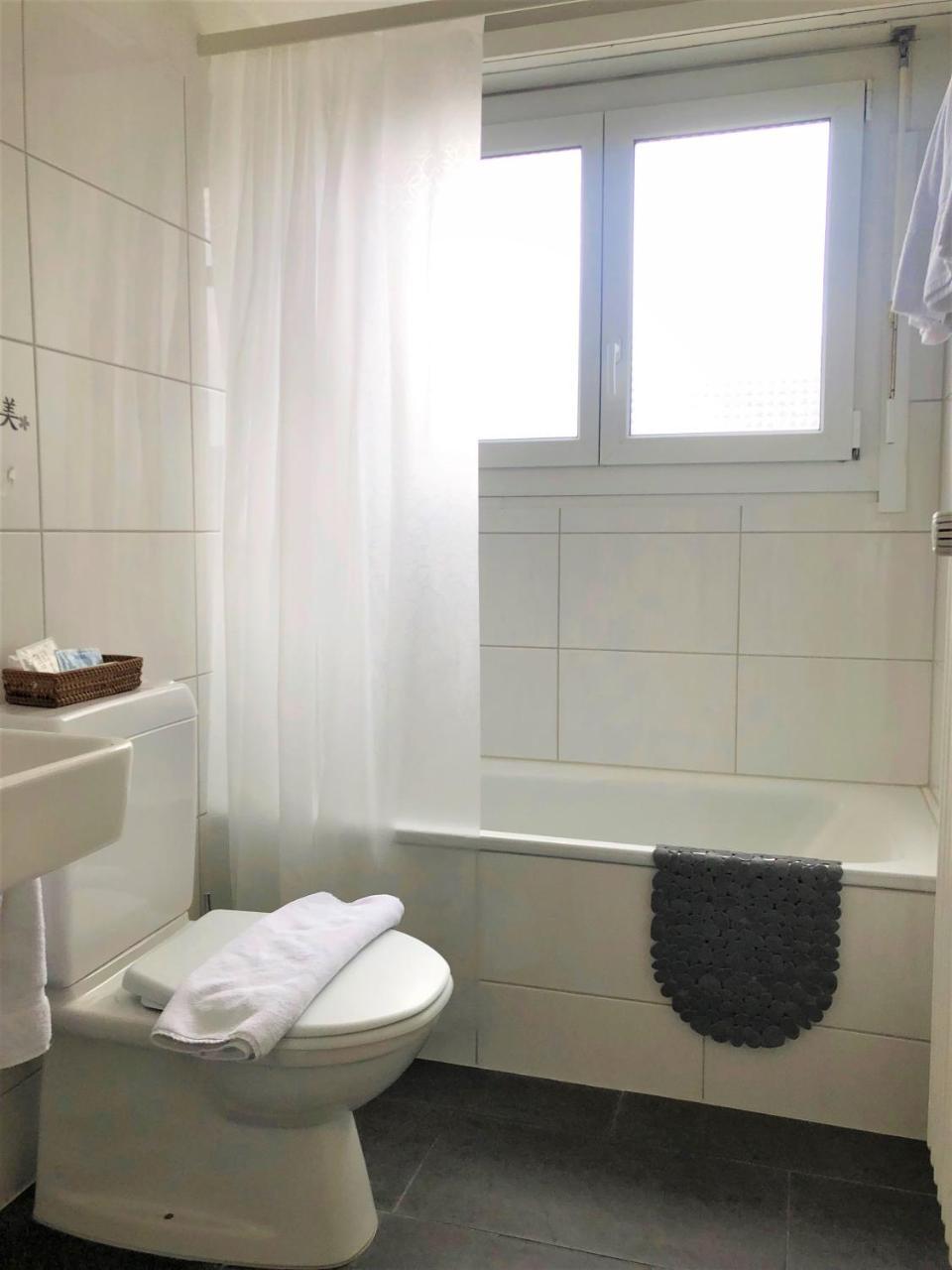 City Hotel Wettingen Eksteriør billede